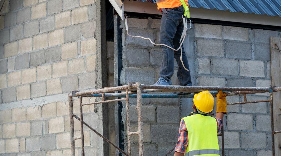 Expert new roof installation services in Spickard, MO
